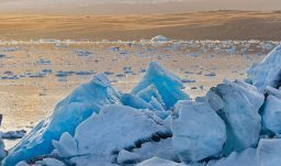 Die Gletscherlagune Jókulsárlón ist eines der beliebtesten Fotomotive Islands